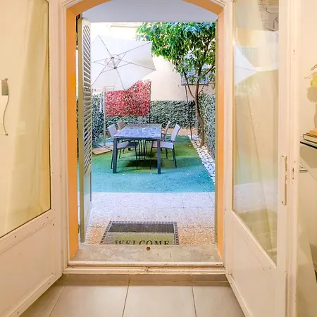 Chateau 4 Pers Vecchia Ac Wifi 尼斯
